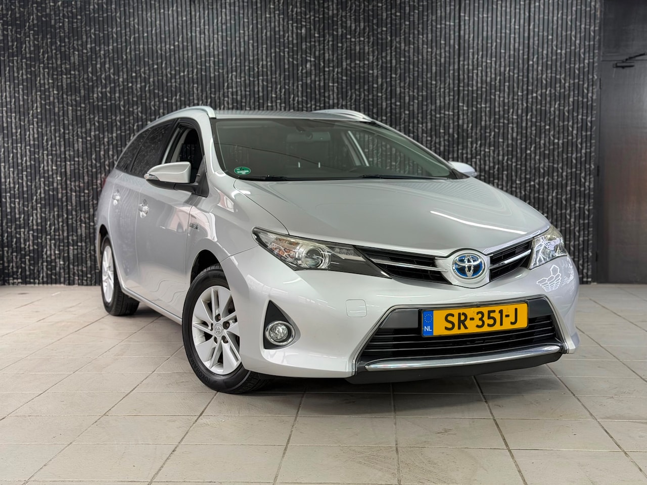 Toyota Auris Touring Sports - 1.8 Hybrid Aspiration 1.8 Hybrid Aspiration - AutoWereld.nl
