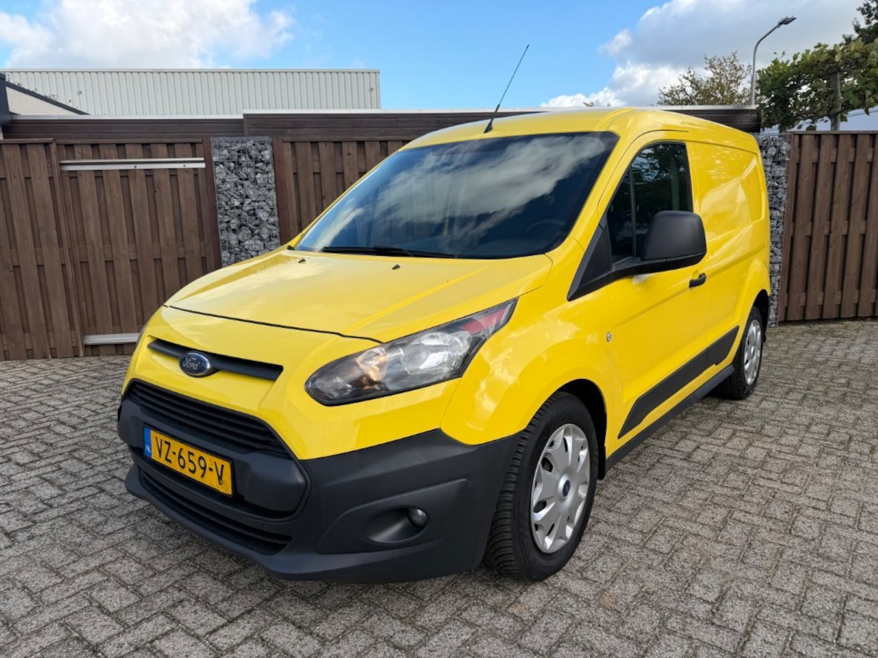 Ford Transit Connect - 1.5 TDCI L1 Trend AIRCO EURO 6 - AutoWereld.nl