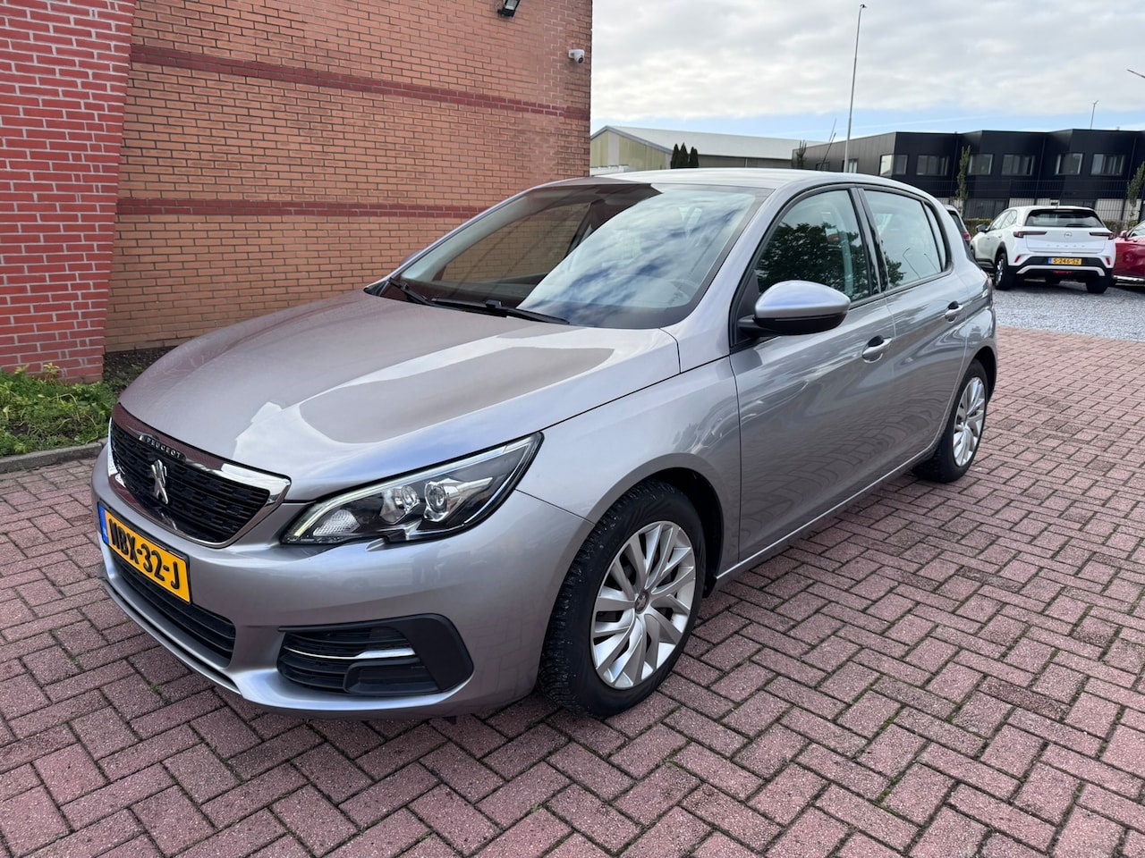 Peugeot 308 - 1.5 BlueHDi Blue Lease 1.5 BlueHDi Blue Lease, Euro 6, Apple Carplay, Marge - AutoWereld.nl