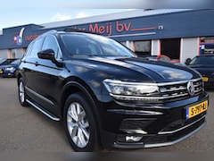 Volkswagen Tiguan - 2.0 TSI 4Motion Highline Business R , VIRTUAL COCKPIT , PANODAK , TREKHAAK , LED KOPL , A