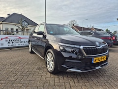 Skoda Kamiq - 1.0 TSI Business Edition Carplay/Android Stoelverwarming