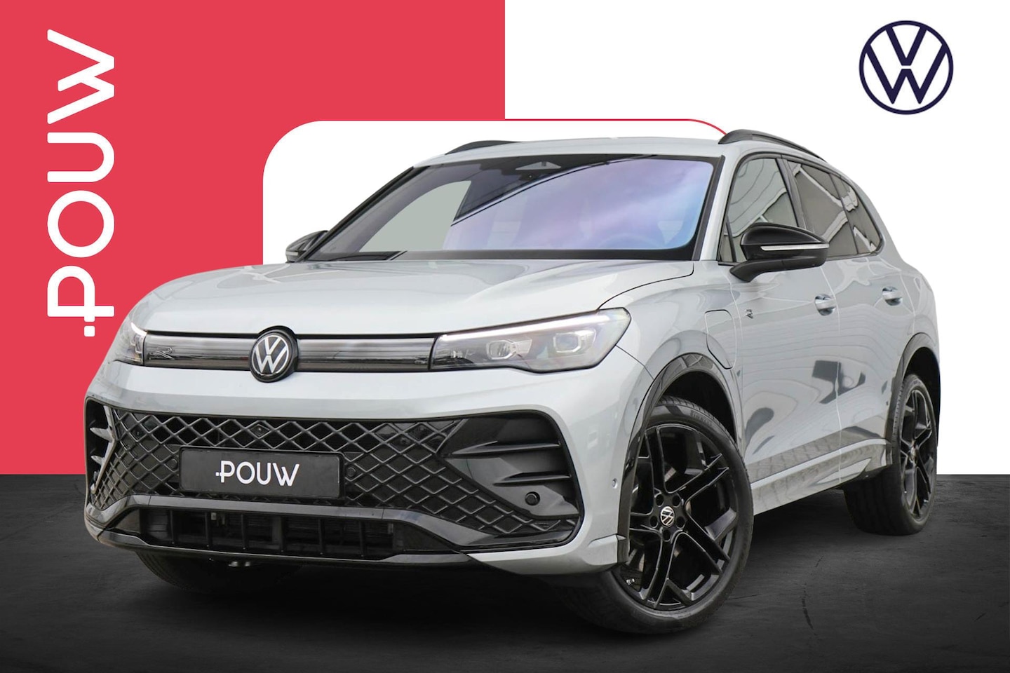 Volkswagen Tiguan - 1.5 eHybrid 272pk R-Line | SoH 99% | Trekhaak | 360 Camera | Navigatie | Stoelverwarming - AutoWereld.nl