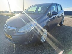 Opel Corsa - 1.4-16V Cosmo Clima Cruise-Control Trekhaak Park Sensor