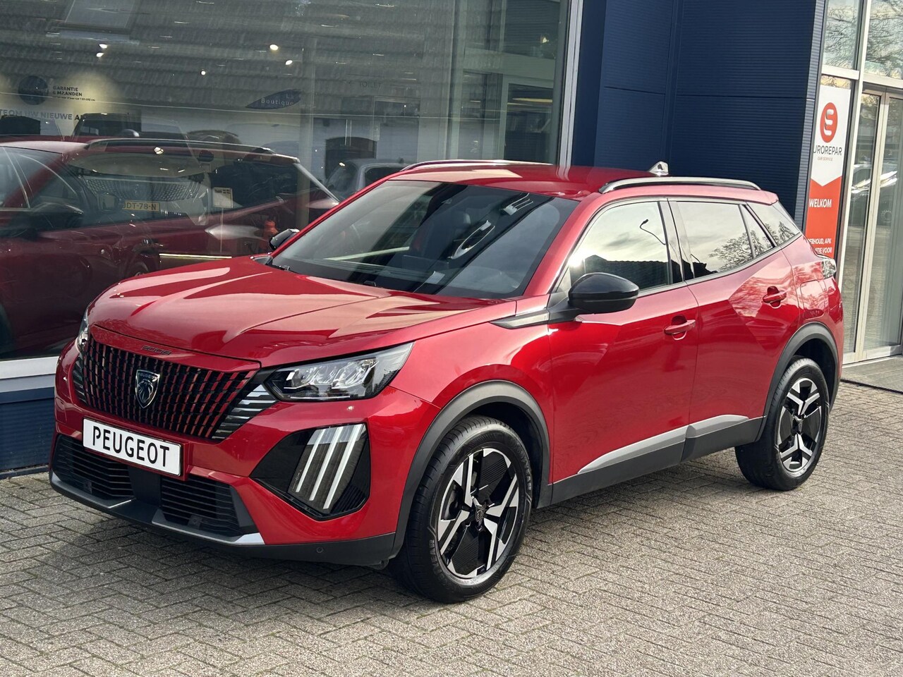 Peugeot 2008 - 1.2 Turbo 100 PK Allure | Nieuwste Model | Navigatie via Telefoon | LED Verlichting | Crui - AutoWereld.nl