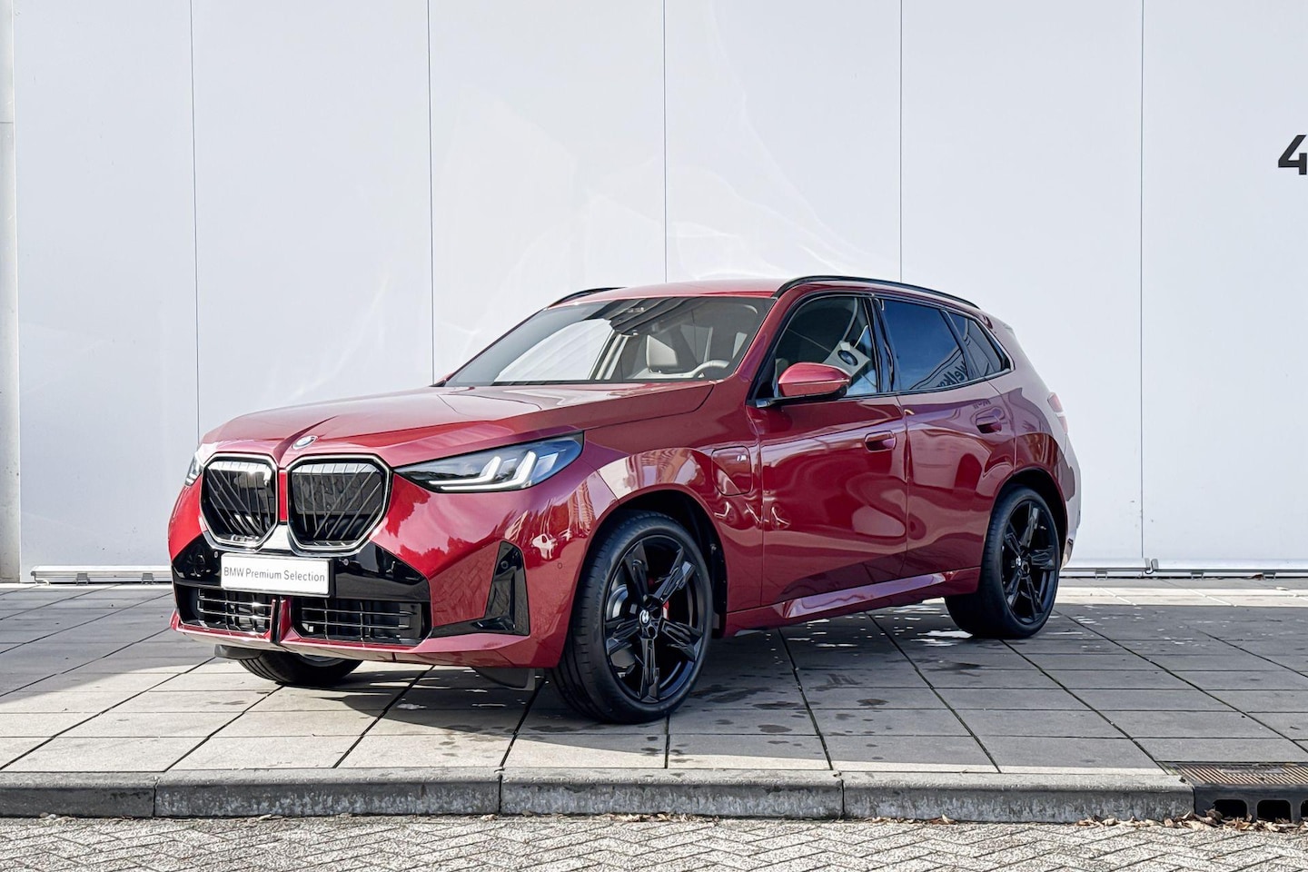 BMW X3 - 30e xDrive M-Sport | 22 inch | Harman Kardon Audio | Getinte Ramen | Driving Assistant Pro - AutoWereld.nl
