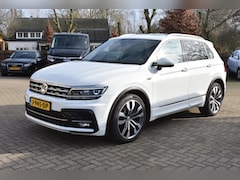 Volkswagen Tiguan - 2.0 TSI 4Motion Highline Business R-Line