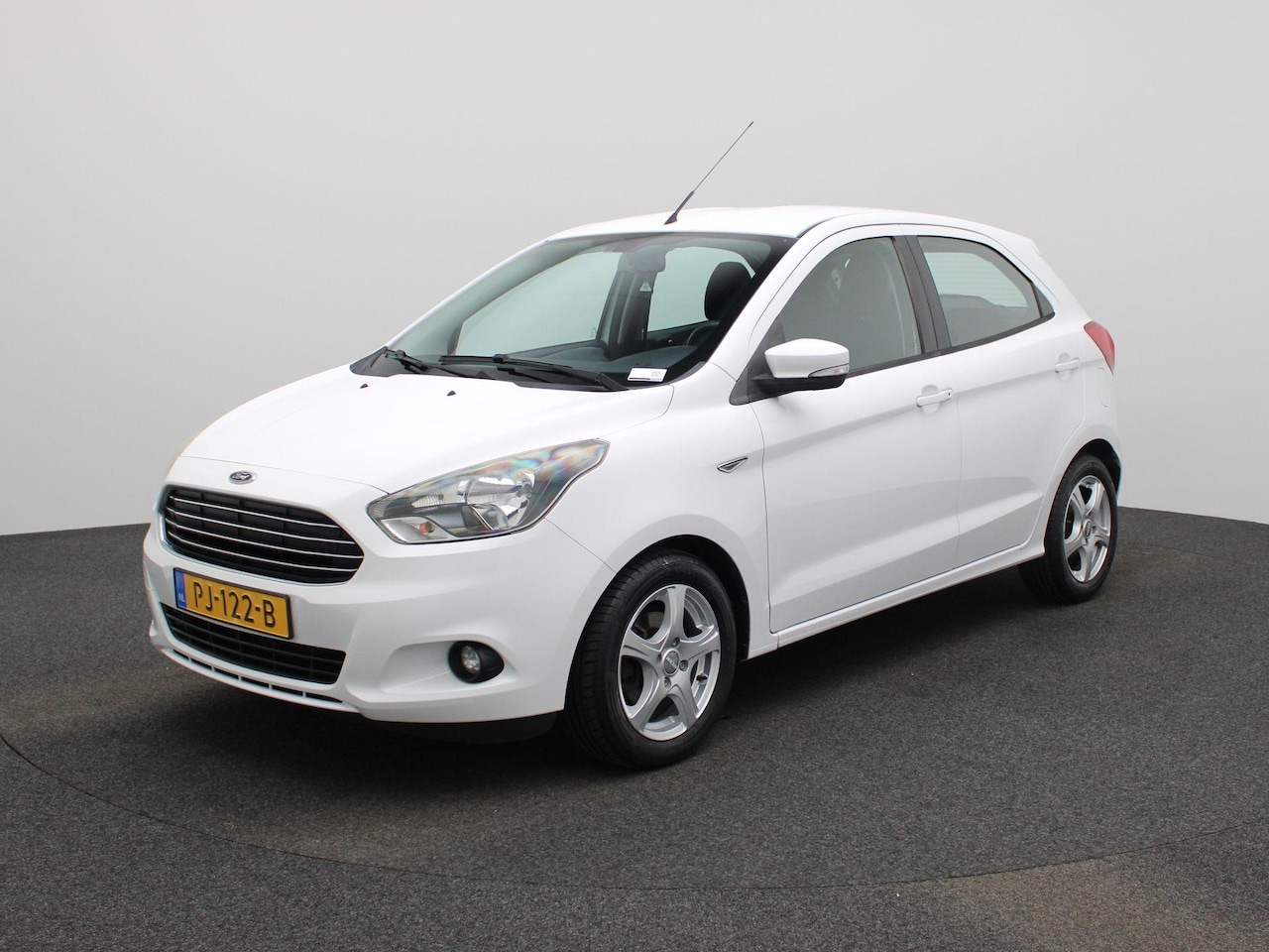 Ford Ka - 1.2 Trend Ultimate | Airco | Parkeersensoren | - AutoWereld.nl