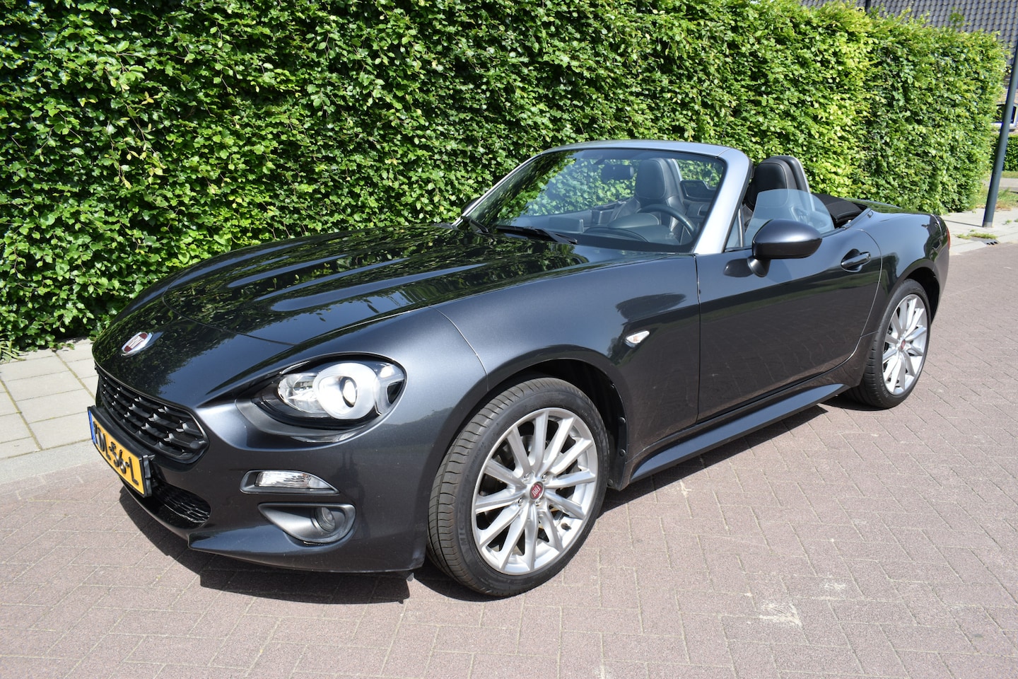 Fiat 124 Spider - 1.4 MultiAir Turbo Lusso AUTOMAAT ZÉÉR MOOI! - AutoWereld.nl