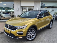 Volkswagen T-Roc - 1.5 TSI Style Business | Navi | Sensoren v/a | Stoelverwarming