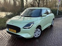 Suzuki Swift - 1.2 Comfort Smart Hybrid 6 X SWIFT 1Eig. 4800km b.j.12-2024 Carplay , Camera PDC , Adaptiv
