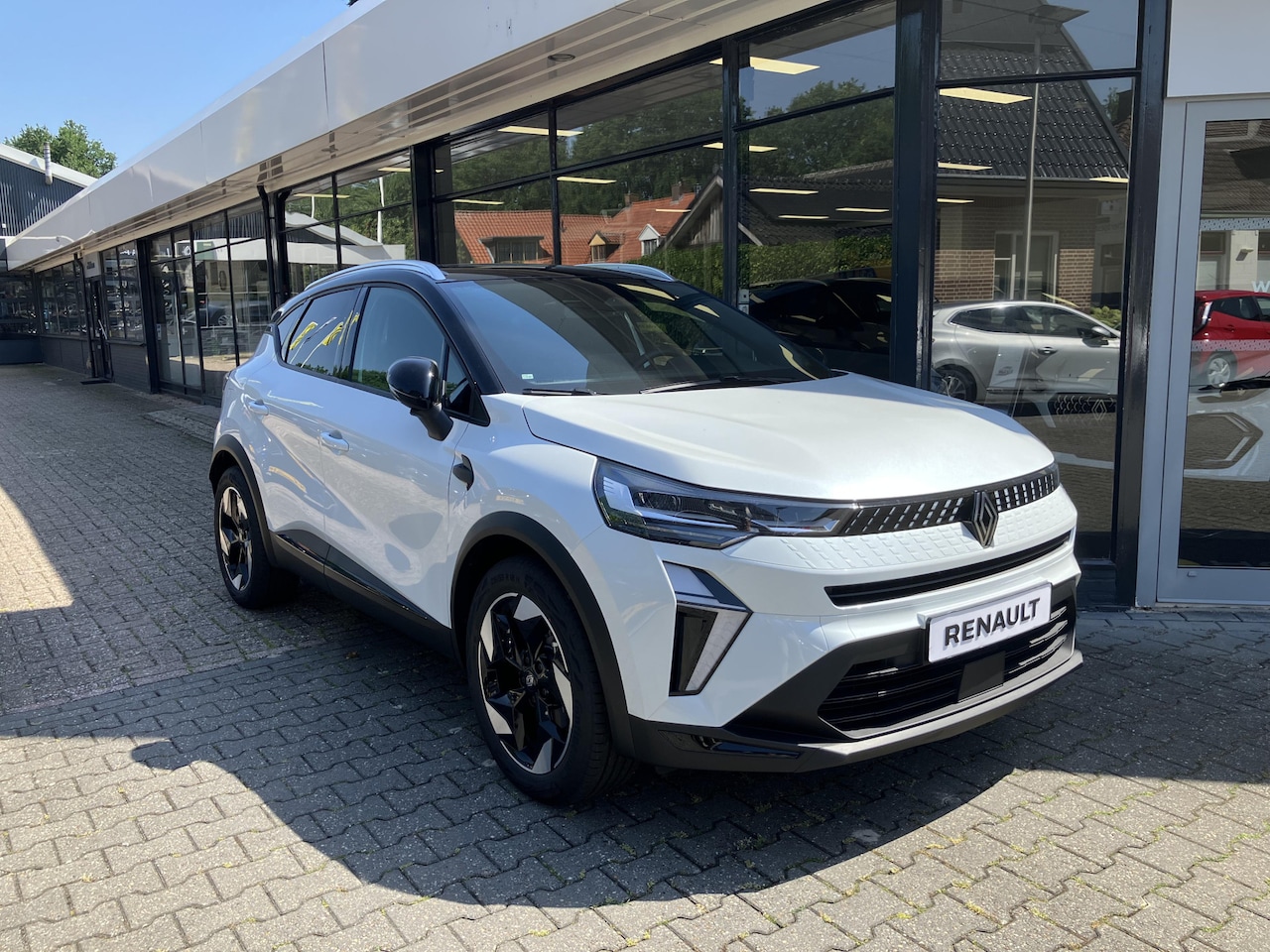 Renault Captur - 1.8 E-Tech full hybrid 160 techno * STOELVERW. / CAMERA * - AutoWereld.nl
