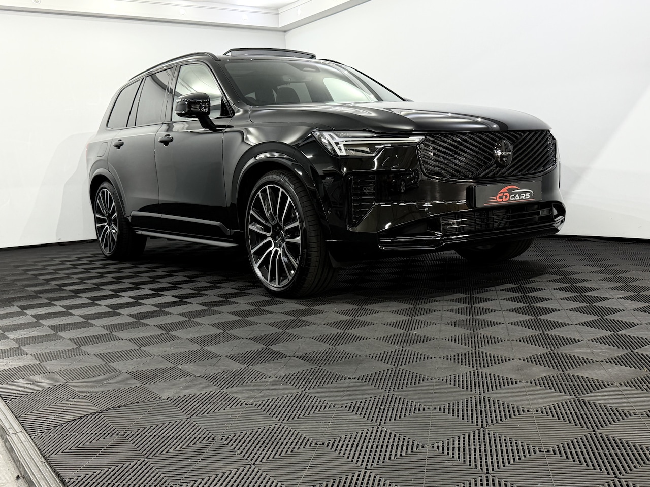 Volvo XC90 - 2.0 T8 Plug-in hybrid AWD Ultra Black Edition 7P Panoramadak, Bowers&Wilkins, Luchtvering, - AutoWereld.nl