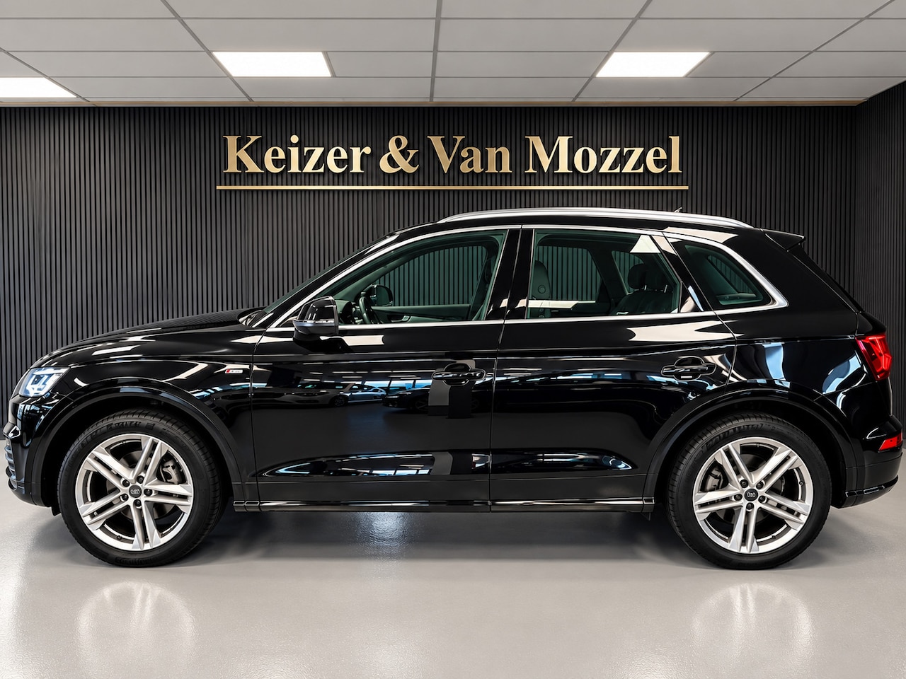 Audi Q5 - 2.0 TFSI quattro Sport S Line Edition 2.0 TFSI quattro Sport S Line Edition - AutoWereld.nl