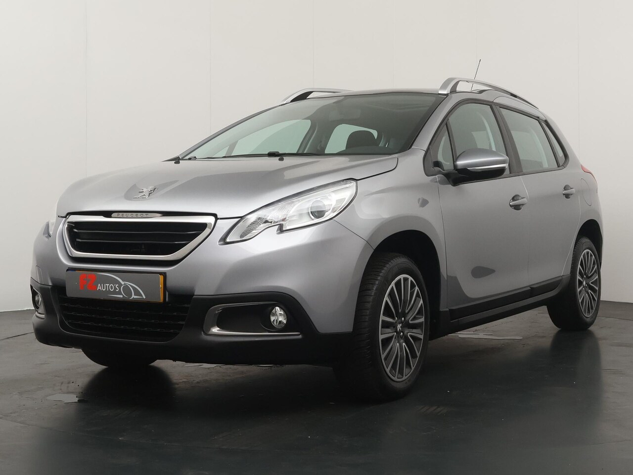Peugeot 2008 - 1.2 PureTech Active Automaat - Navigatie - Cruise Control - AutoWereld.nl