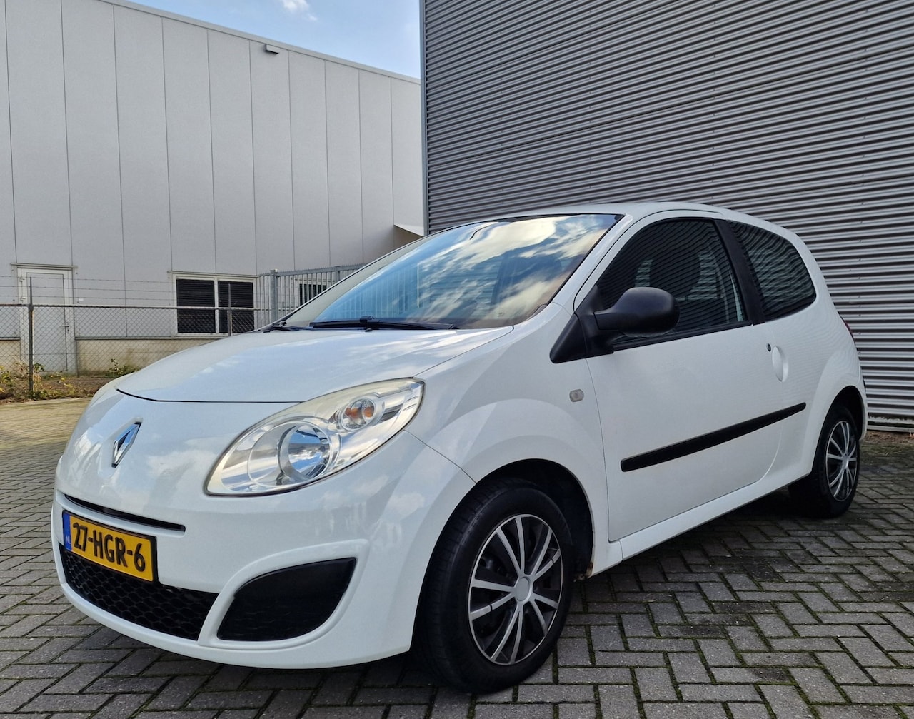 Renault Twingo - 1.2 Authentique 2 X SLEUTELS - AutoWereld.nl