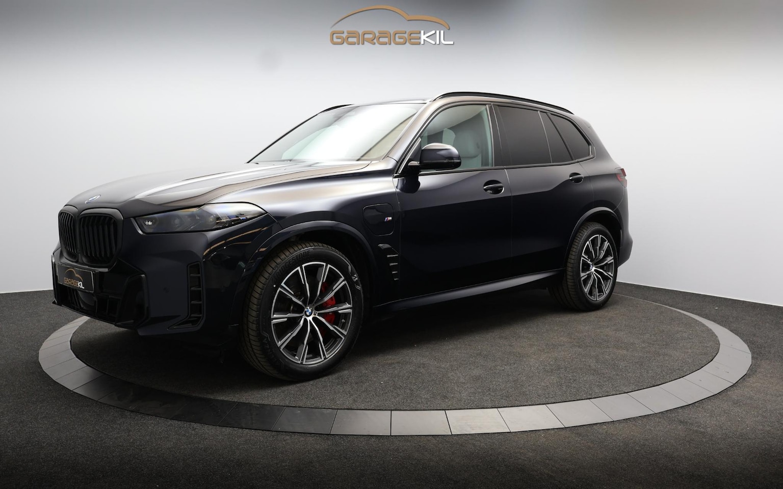 BMW X5 - xDrive50e M-sport Pro / Dealeronderh. / Driving prof. / Parking Prof. / Wit interieur / Tr - AutoWereld.nl
