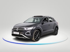 Volkswagen T-Roc - 1.5 TSI Style 150 pk Automaat (DSG) | Navigatie | Panoramadak | Parkeersensoren | Achterui