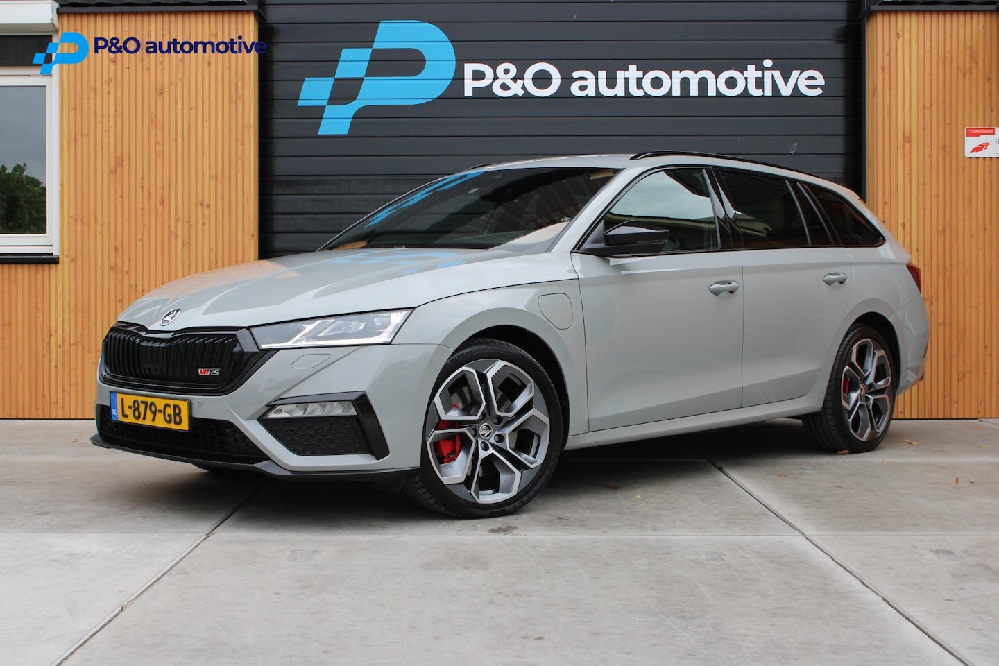 Skoda Octavia - 1.4 TSI RS iV PHEV Business 1.4 TSI RS iV PHEV Business - AutoWereld.nl