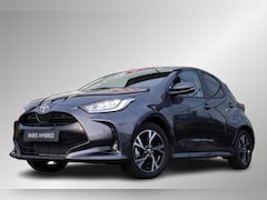 Toyota Yaris - 1.5 Hybrid 115 Dynamic, Comfort Pack, Stoel- en Stuurverwarming, Demovoordeel