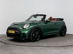 MINI Cabrio - Cooper S John Cooper Works Automaat / Sportstoelen / LED / Comfort Access / Stuurverwarmin