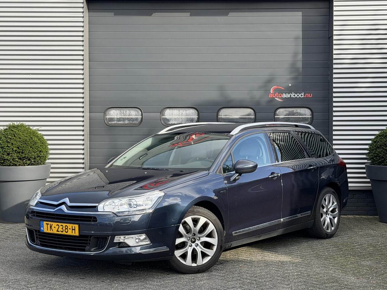 Citroën C5 Tourer - 2.0 HDiF Exclusive | Lederen Bekleding | Xenon | Lichtmetalen Velgen | Stoelverwarming | - AutoWereld.nl