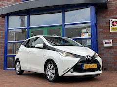 Toyota Aygo - 1.0 VVT-i x-play | Airco | camera |