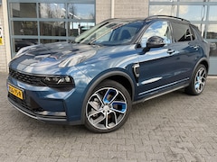 Lynk & Co 01 - 1.5 PLUG IN HYBRID|360 CAMERA|CARPLAY|SCHUIFDAK|