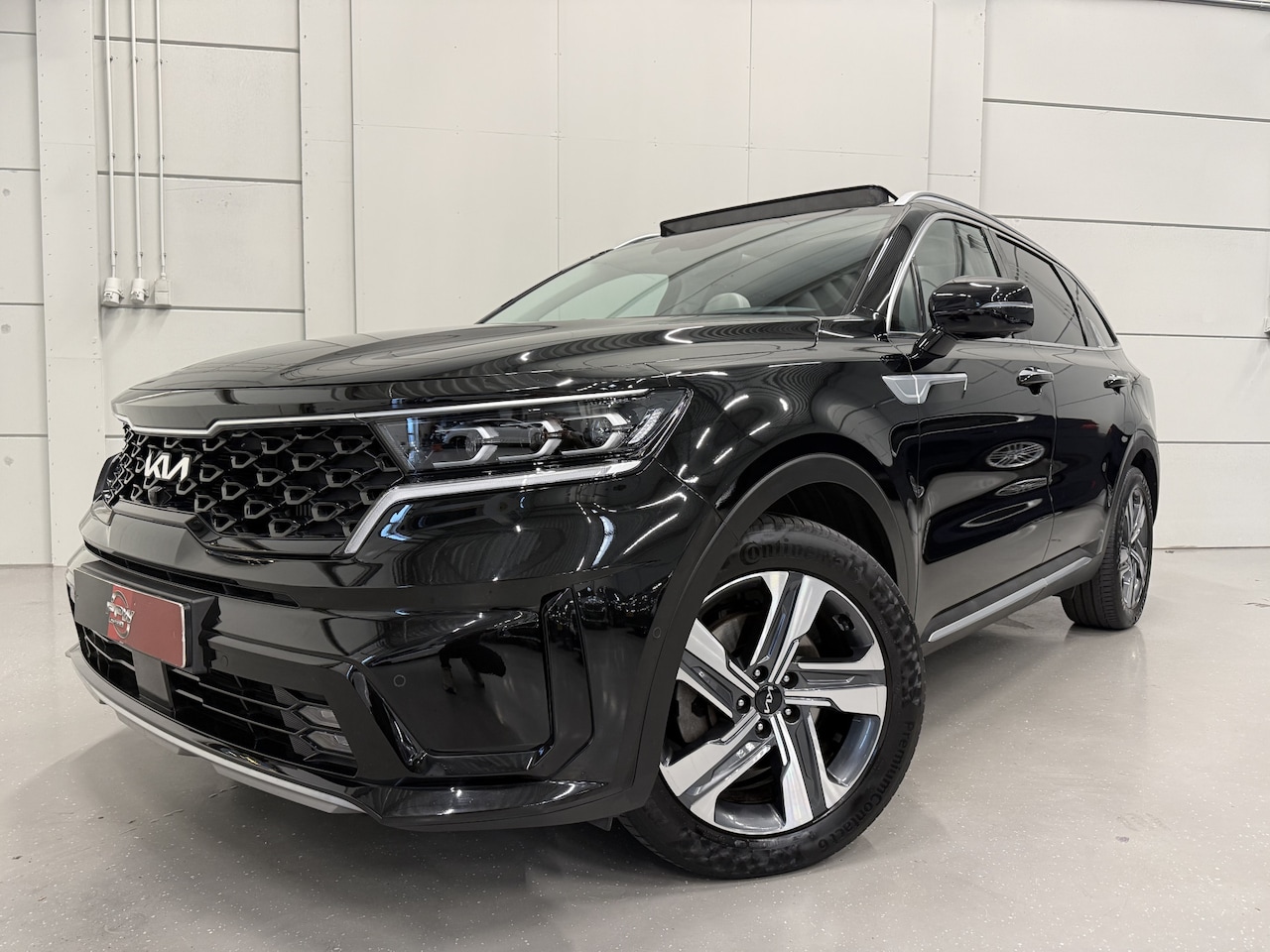 Kia Sorento - 1.6 T-GDI Plug-in Hybrid 4WD ExecutiveLine 7p. PANO/LEER/TREKHAAK/HEAD-UP/BOSE/360CAMERA/L - AutoWereld.nl