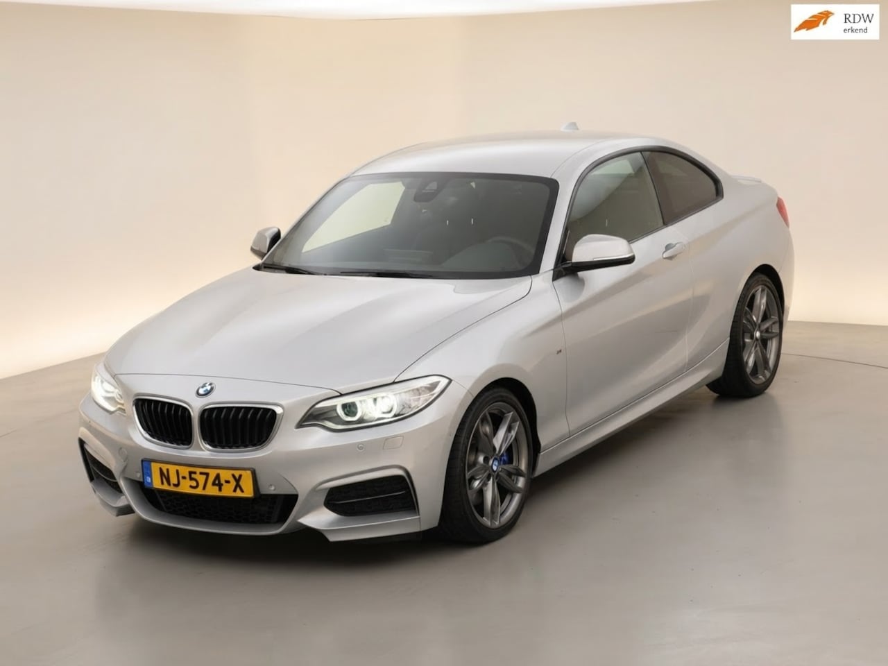 BMW 2-serie Coupé - M240i xDrive 1E EIG. DEALER OND. NL-AUTO NAP! - AutoWereld.nl