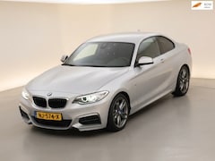 BMW 2-serie Coupé - M240i xDrive 1E EIG. DEALER OND. NL-AUTO NAP