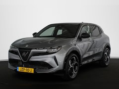Alfa Romeo Junior - 1.2 Turbo Hybrid Ibrida Ti Stoelverwarming Massage Keyless LED