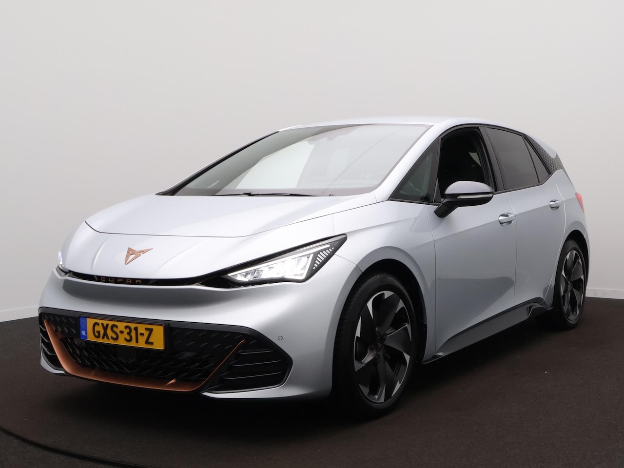 CUPRA Born - Essential 63 kWh Cruise | Navi | Metallic - AutoWereld.nl