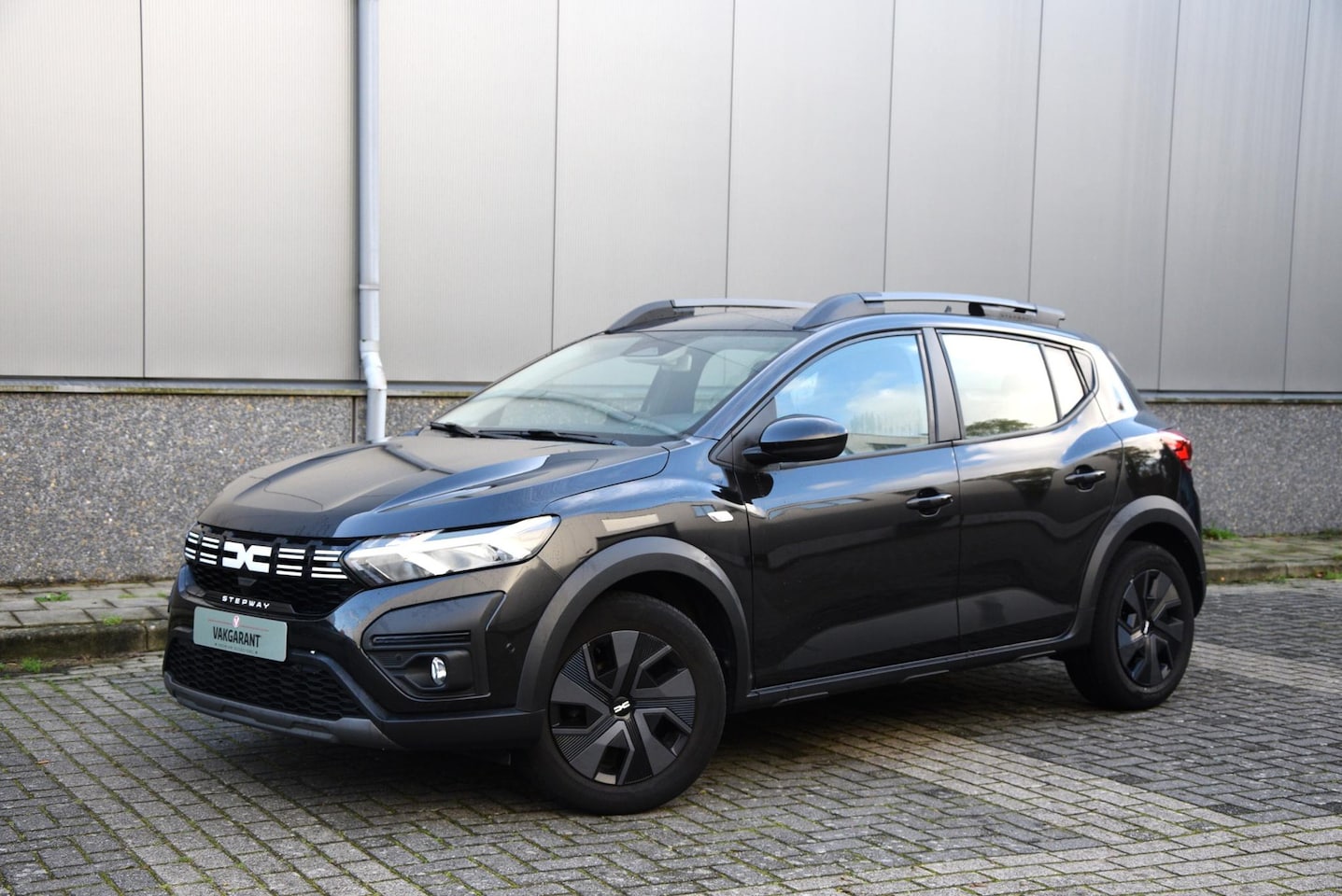 Dacia Sandero Stepway - 1.0 TCe 90 Comfort | parkeersensoren | stoelverwarming | cruise control | - AutoWereld.nl