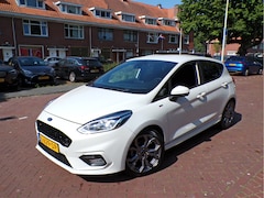Ford Fiesta - 1.0 EcoBoost Hybrid ST-Line X 124 PK DISTRIBUTIEKETTING APPLE CARPLAY ETC