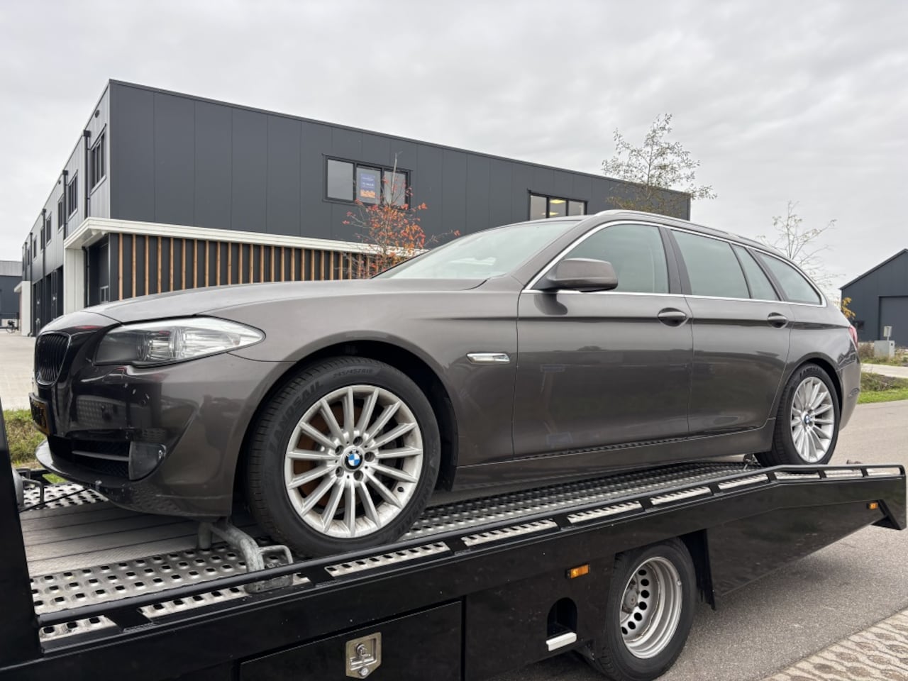 BMW 5-serie Touring - 528i Executive 528i Executive - AutoWereld.nl