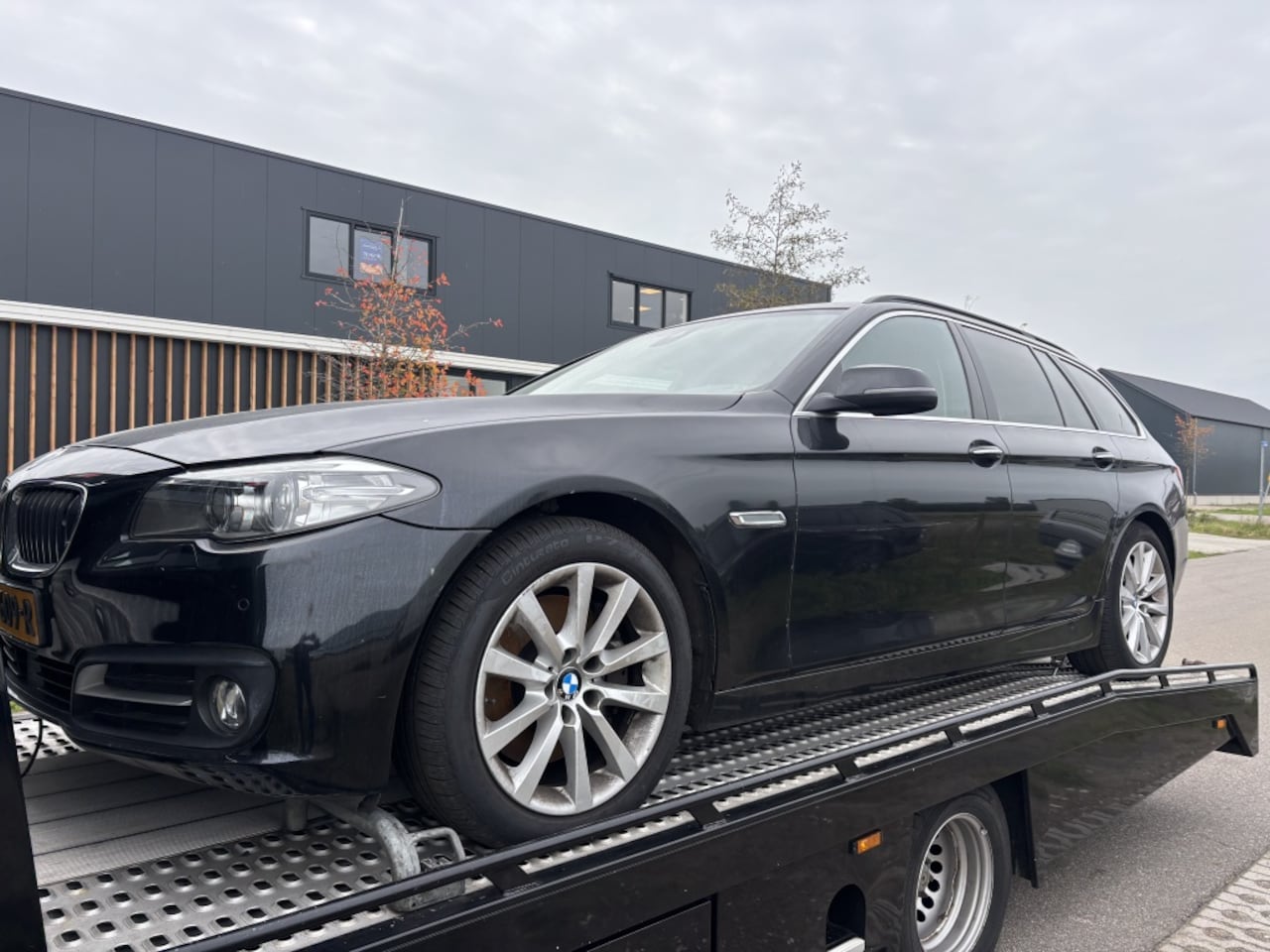 BMW 5-serie Touring - 530d High Executive 530d High Executive - AutoWereld.nl