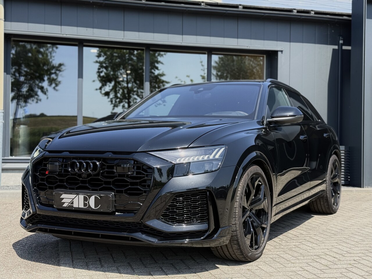 Audi RSQ8 - 4.0 TFSI quattro Dynamic+, Keramic, Massage, Pano, BTW - AutoWereld.nl