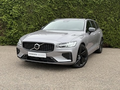 Volvo V60 - T6 Plug-in hybrid AWD Plus Dark | Panoramadak | Harman/Kardon | Stoel/Stuur Verwarming | D