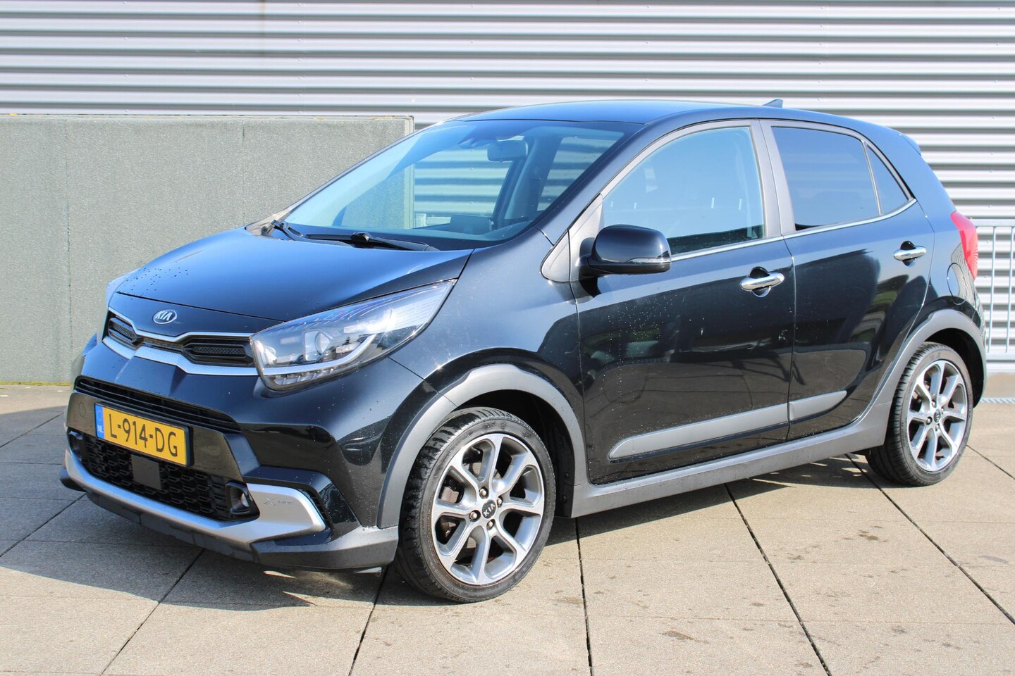 Kia Picanto - 1.0 T-GDi X-Line 5-persoons TURBO 100PK Stuur+ Stoel Verwarming / Camera / Leder - AutoWereld.nl