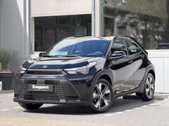 Toyota Aygo X - Hybrid 115 Play + Go Pack Lichtmetalen velgen, Voorstoelen verwarmd, Cruise control, Clima
