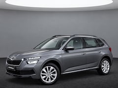 Skoda Kamiq - 1.0 TSI Ambition / Parkeersensoren V+A / Stuur + Stoelverwarming / LED / App-Connect / Ver