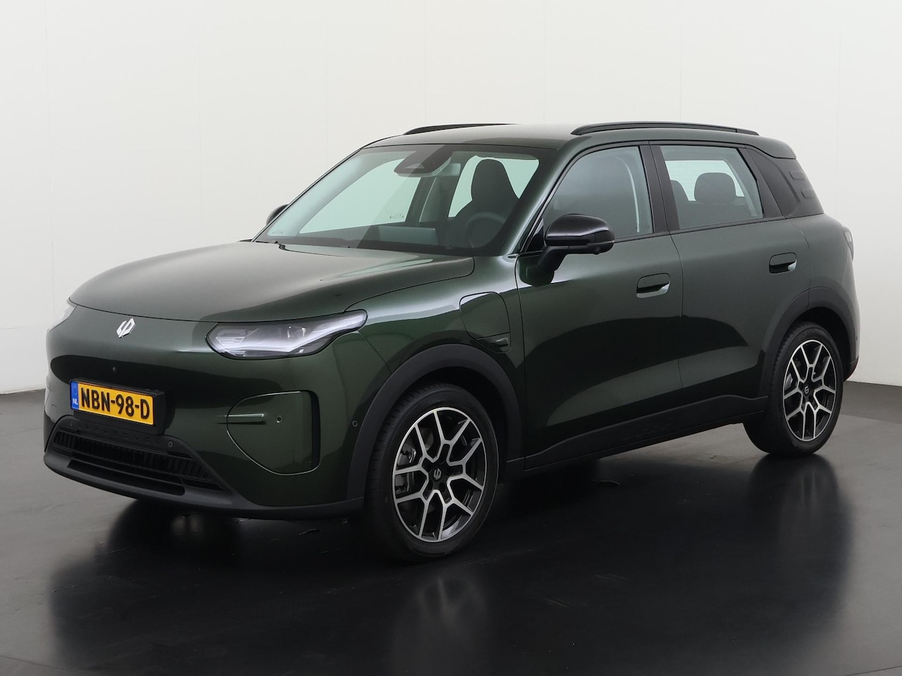Leapmotor B03X - ProMax Design 53 kWh | All-in 449,- Private Lease | Direct uit voorraad - AutoWereld.nl