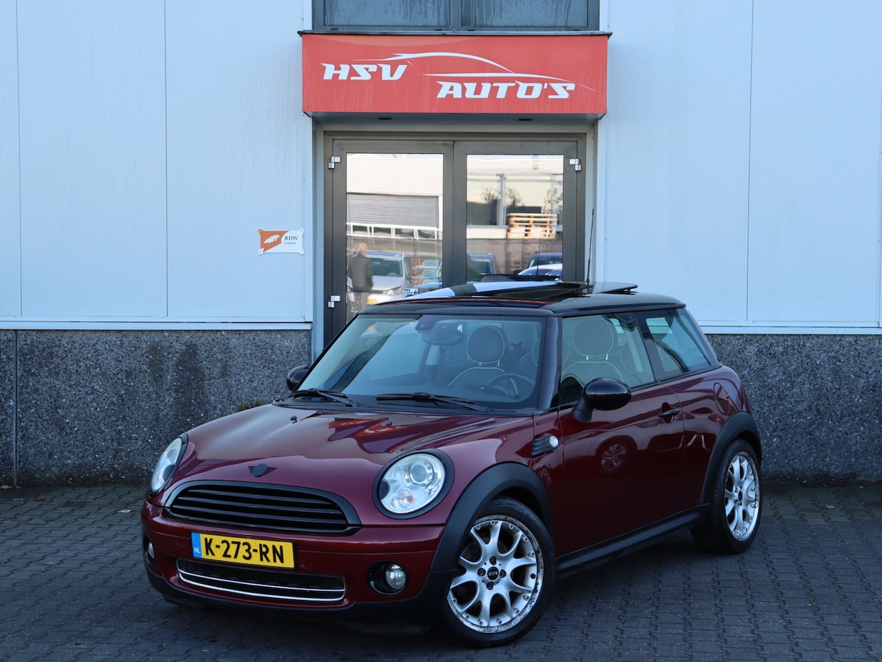 MINI 3-Deurs - 1.6 Cooper airco navi LEER pano - AutoWereld.nl