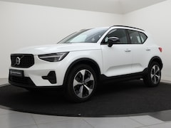 Volvo XC40 - B4 AUT(7) PLUS DARK HARMAN KARDON 19INCH TREKHAAK STOELVERWARMIN