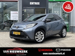 Toyota Aygo X - 1.0 VVT-i Pulse | Carplay & Android | Parkeercamera | Stoelverwarming | Adaptieve Cruiseco