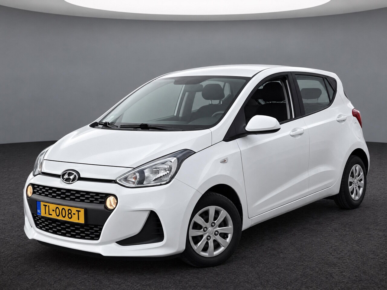 Hyundai i10 - 1.0i Comfort NAVIGATIE | CRUISE CONTROL | AIRCO | NETTE ZUINIGE AUTO! - AutoWereld.nl