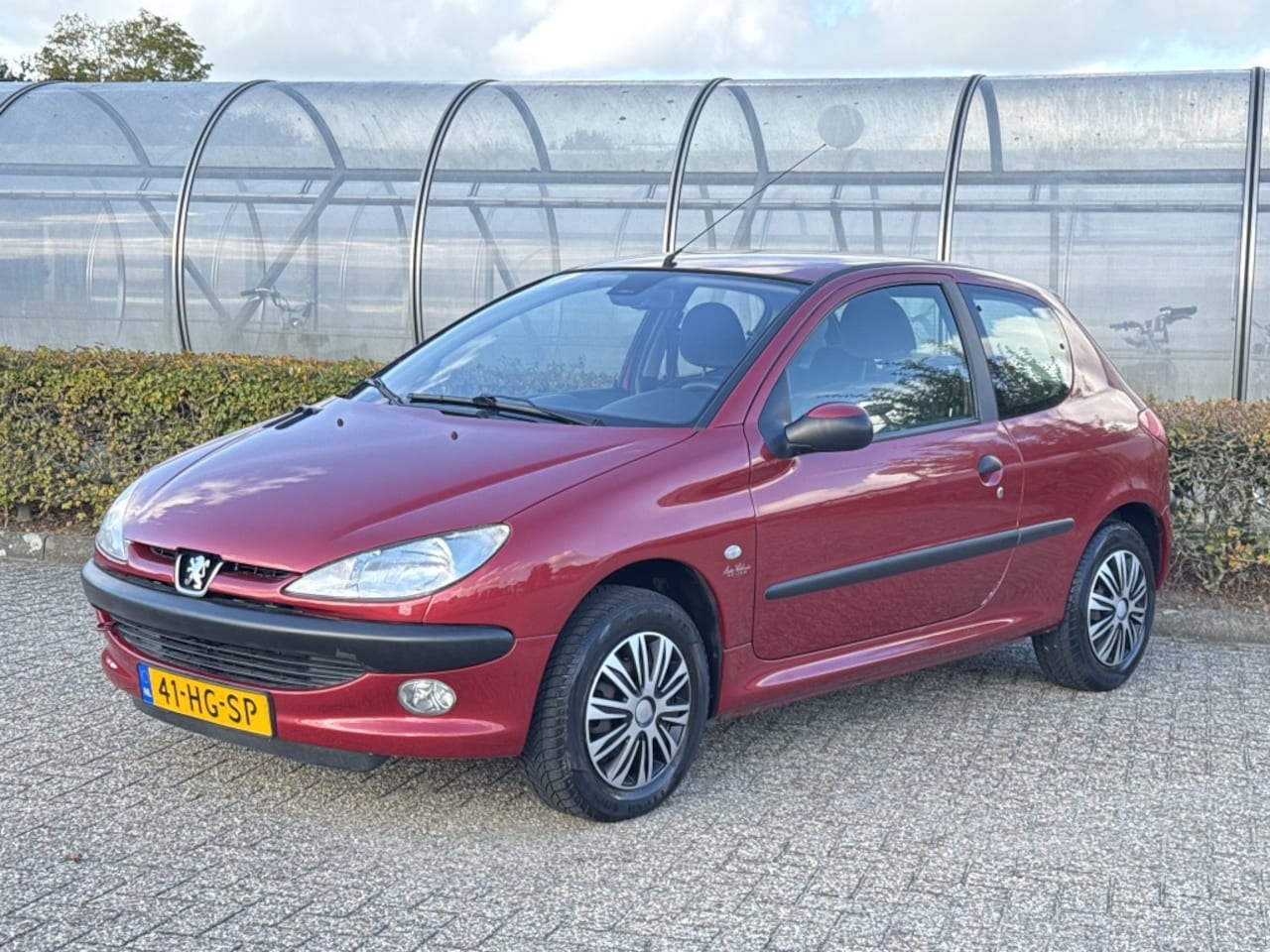 Peugeot 206 - 206 1.4 75pk Automaat Gentry 3-drs - AutoWereld.nl