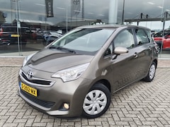 Toyota Verso S - 1.3 VVT-i Aspiration Automaat | Trekhaak | Navi | Camera