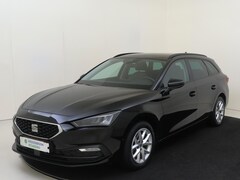 SEAT Leon Sportstourer - 1.0 eTSI Style Business Intense | Trekhaak | Parkeerassistent | Navigatie | Adaptieve crui
