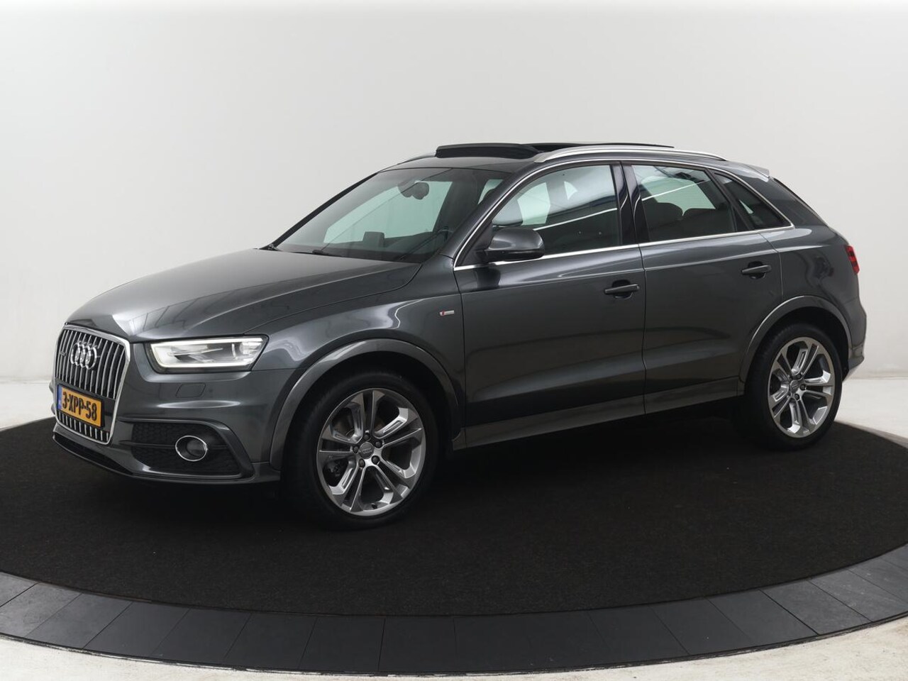 Audi Q3 - 2.0 TFSI quattro Sport Edition 2.0 TFSI quattro Sport Edition - AutoWereld.nl
